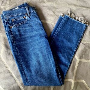 Gap High Rise Straight Leg Denim Jeans Size 28 / 6R